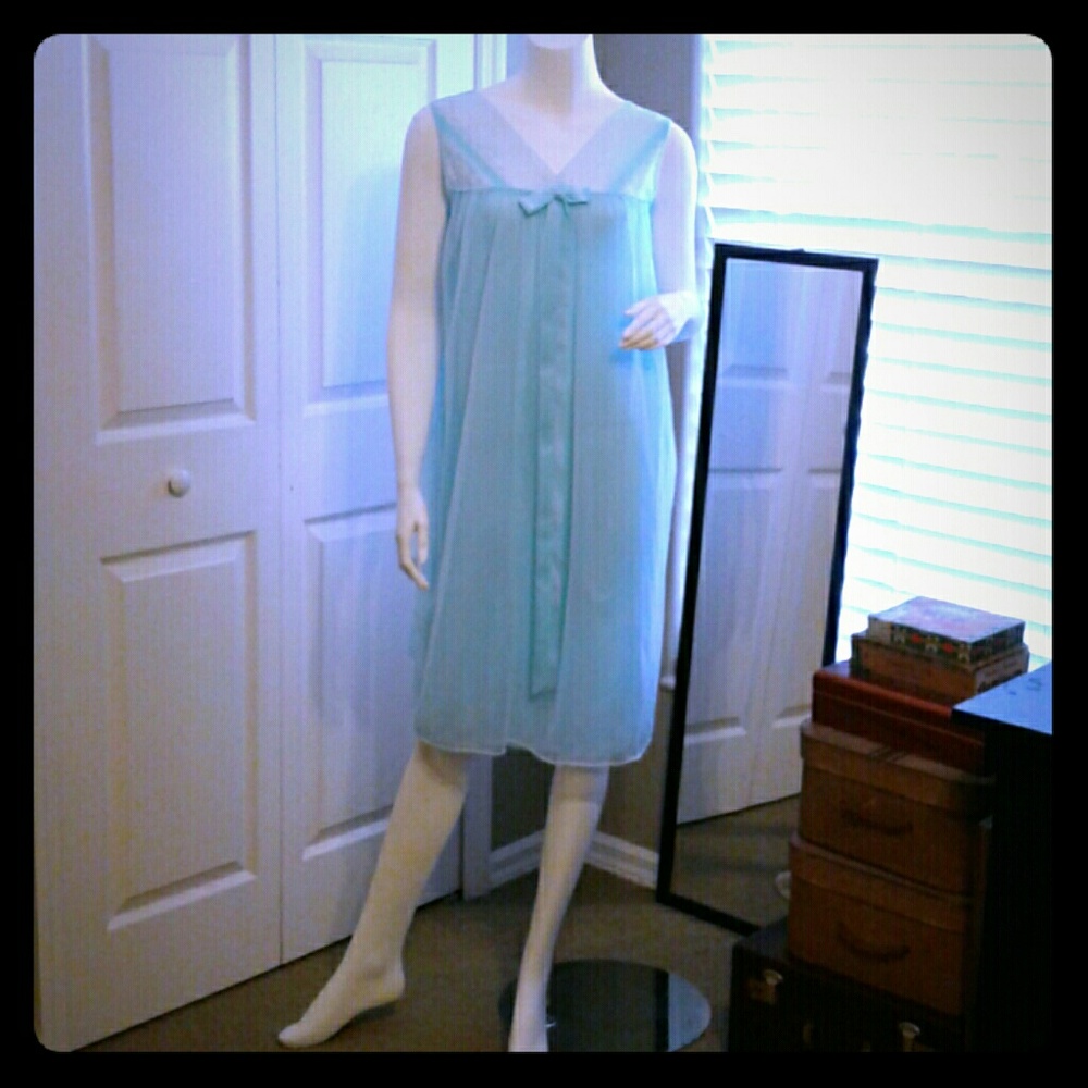 Sweet vintage nightie